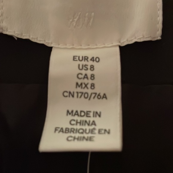 H&M silver shiny mini skirt. Size8 I put it with a shirt I’m selling too see 👀 - Picture 11 of 11